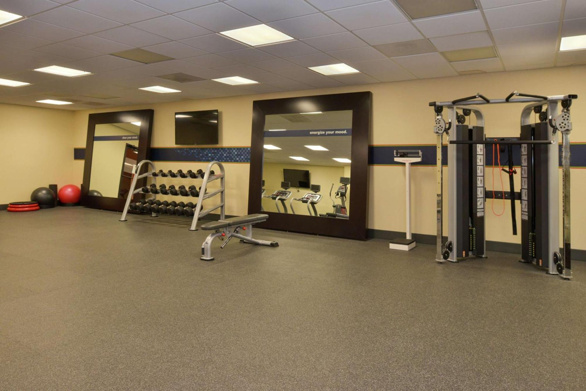 Hampton Inn Frederick Ngoại thất bức ảnh